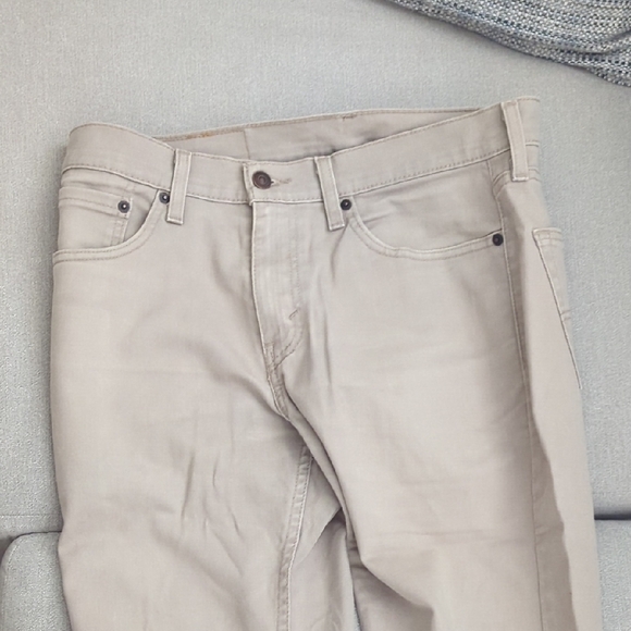 Levi's Men's Beige Straight Jeans - Picture 1 of 5